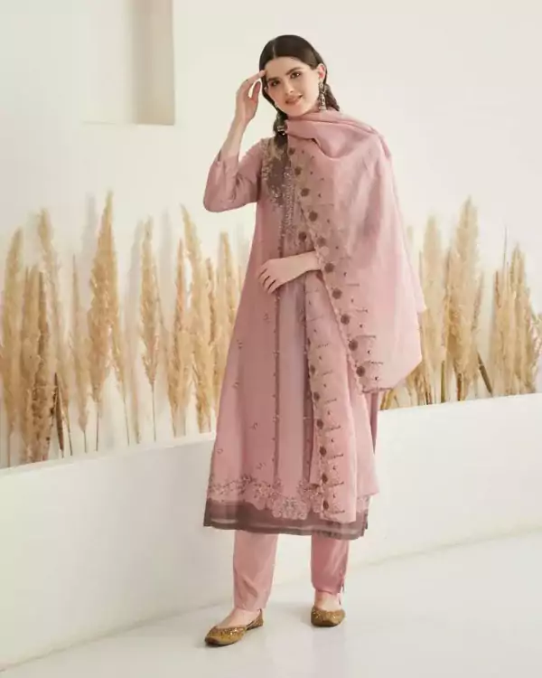 Naariti-Karsha-Musli-Silk-Suit-Pink