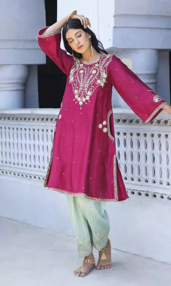 Kurta clearance punjabi suit