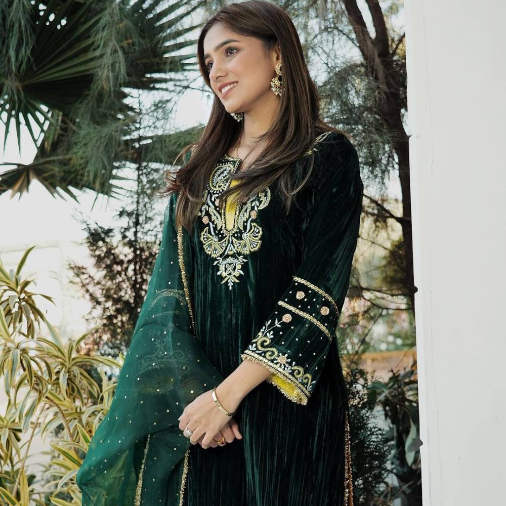 Blush Cold Shoulder Peplum Style Punjabi Suit | Klær, Bryllup