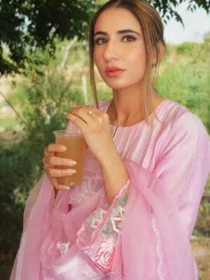 Punjabi Suits Trending Suits For Girls Handwork