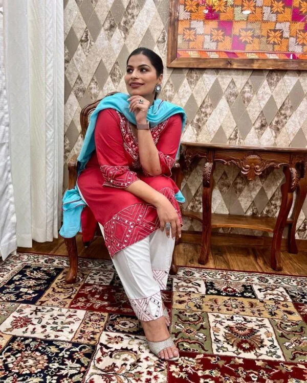 Punjabi Salwar Suit FashionDoctorz Boutique