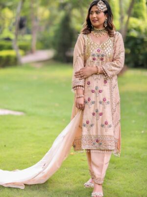 Nurmahal Punjabi suits - BEAUTIFUL DRESS AVAILABLE AT DISCOUNTED PRICE  @nurmahal_punjabi_suits Order now 📲 0091 9855177177 0091 7355700786 |  Facebook