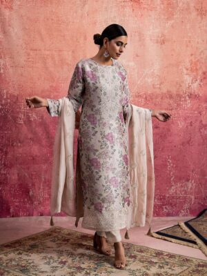 Naariti Mayur silk partywear suits (6)