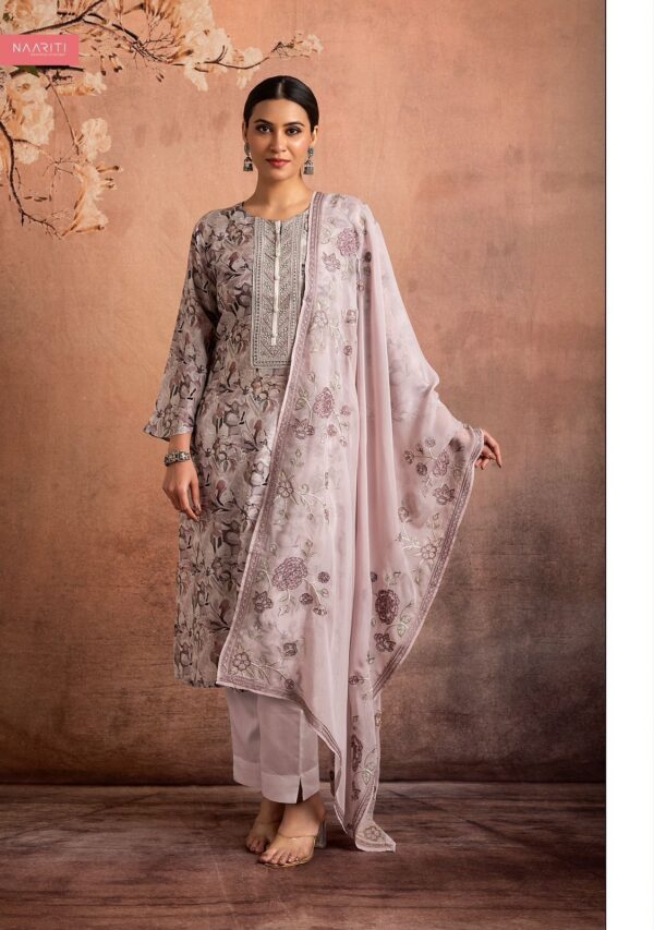 Naariti Filoma Maslin silk suit with embroidery