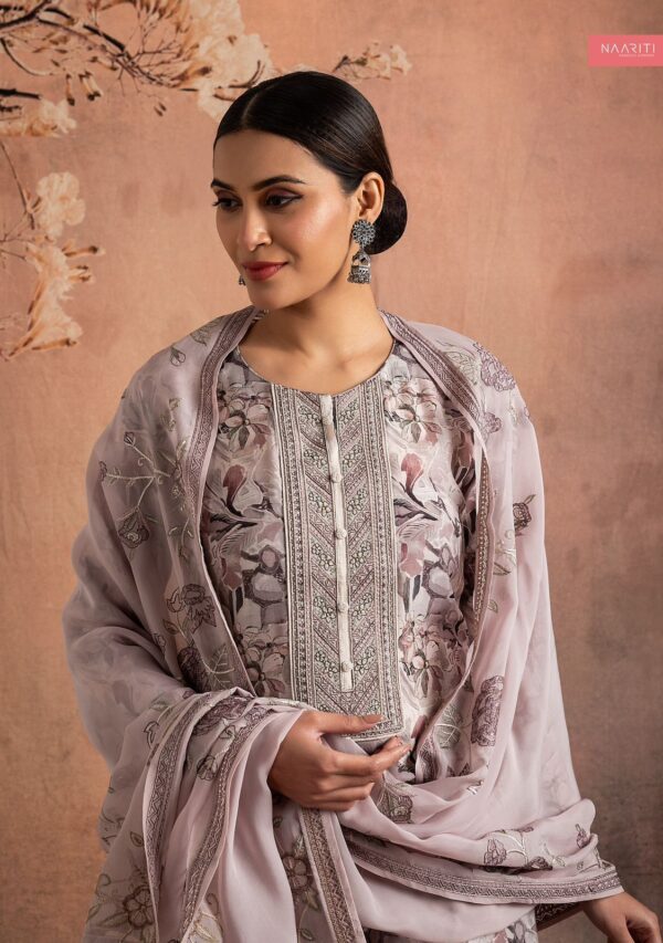 Naariti Filoma Maslin silk suit with embroidery