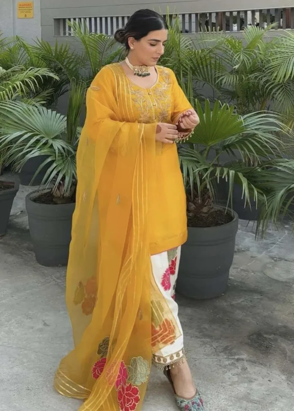 Punjabi salwar kurta | Yellow | Designer suit
