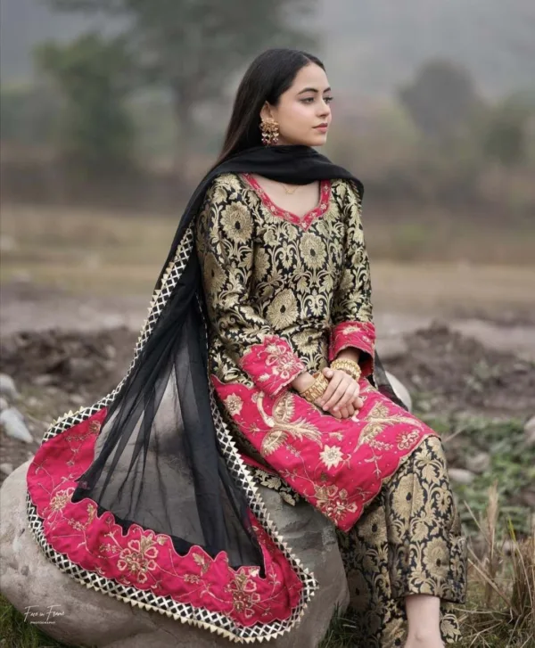 Brocade Punjabi pant suit black