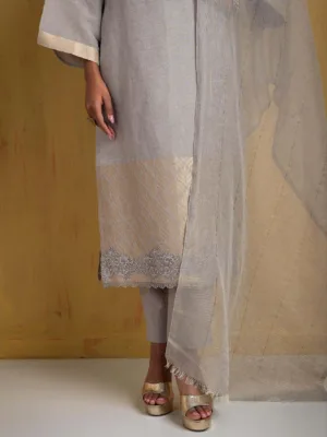 Naariti Swadar linen suit women Grey