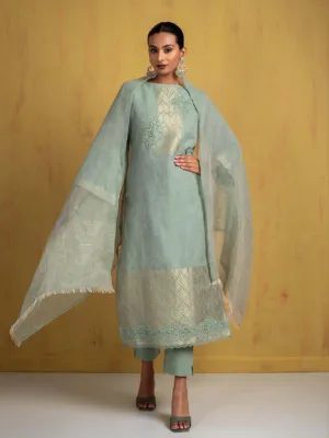 Naariti Swadar linen suit women Green