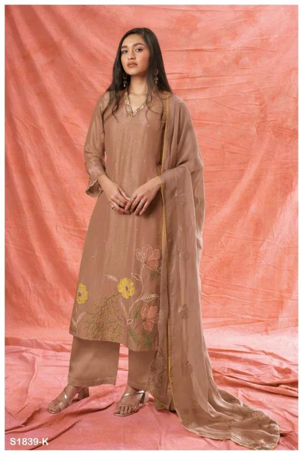 Ganga rowan silk suits online single piece