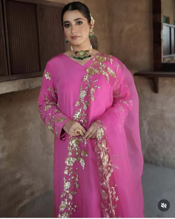 Pink punjabi suit for teenage girls