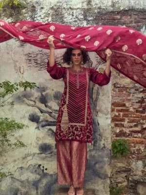 Aiqa Velvora velvet suits for women party wear - Red