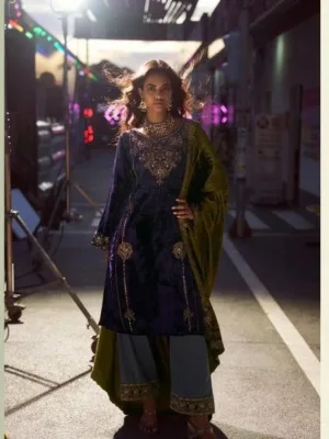 Purple velvet suit design for women | Aiqa DOL